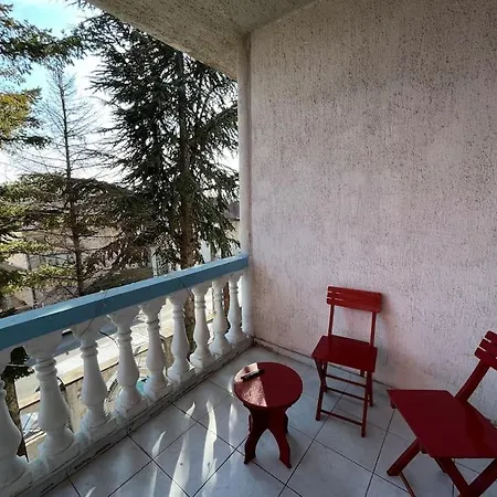 Rakovica Centar Apartment *